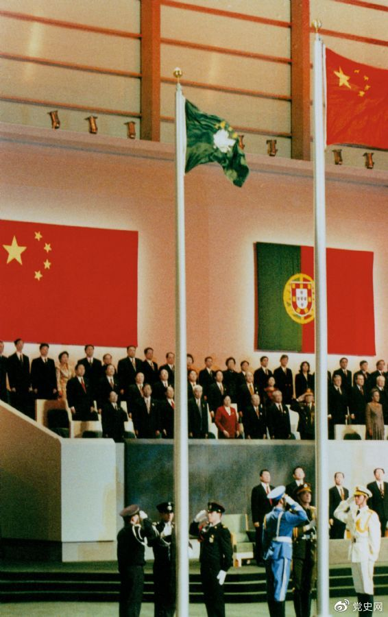 1999年12月20日，中国政府恢复行使对澳门的主权。